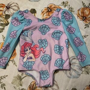 🧜‍♀️EUC Ariel Swimsuit with Bow 🧜‍♀️
